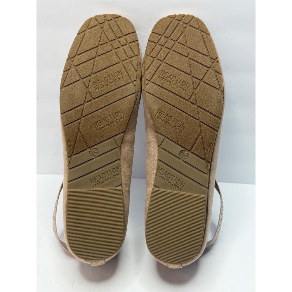 Kenneth Cole Reaction Women's Elizabeth Ballet Flats Fawn Size 7.5M NWT and BOX - Picture 8 of 10